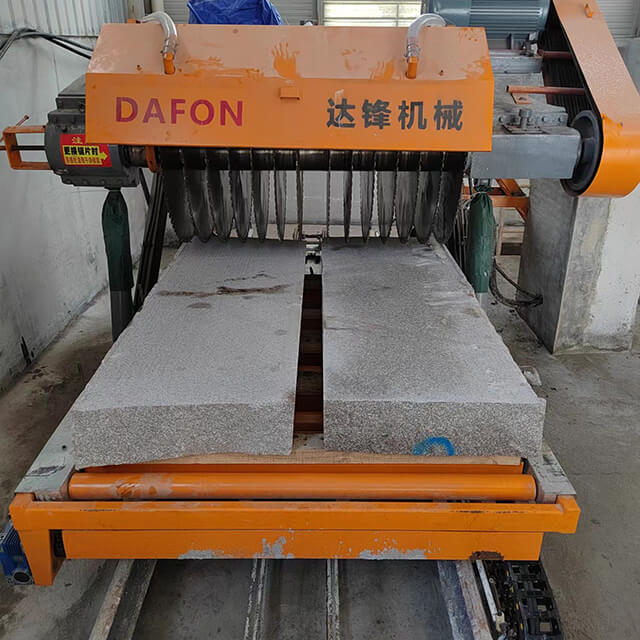 Slicing Machine For Kerbstone DF1200-12